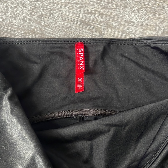 SPANX Pants - SPANX Faux Leather Leggings